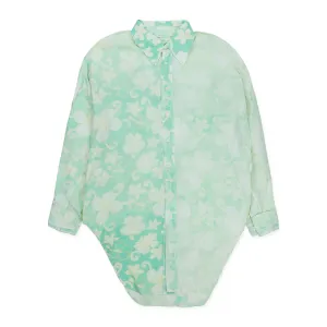 BLUE/WHITE PRINTED AND BLEACHED FLORAL BLOUSE