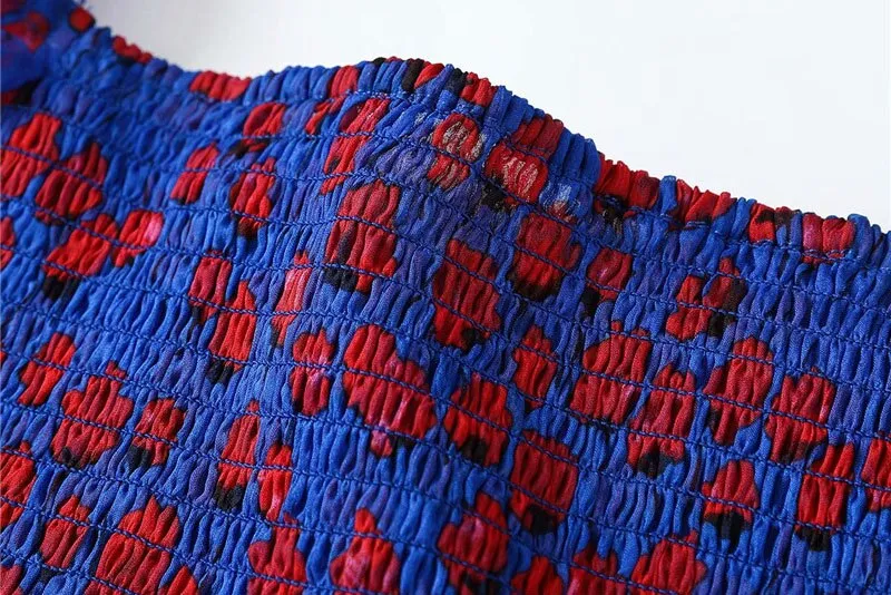 CROPPED SMOCKED TOP