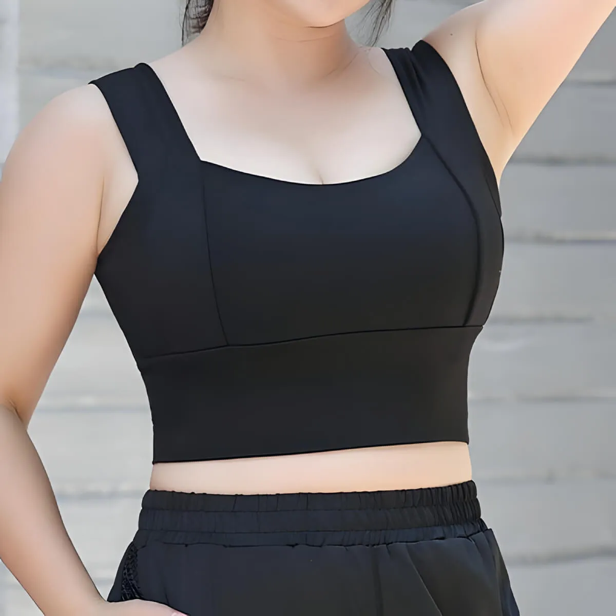 Plus-Size Sports Tanks: Built for High-Intensity Workouts and Yoga